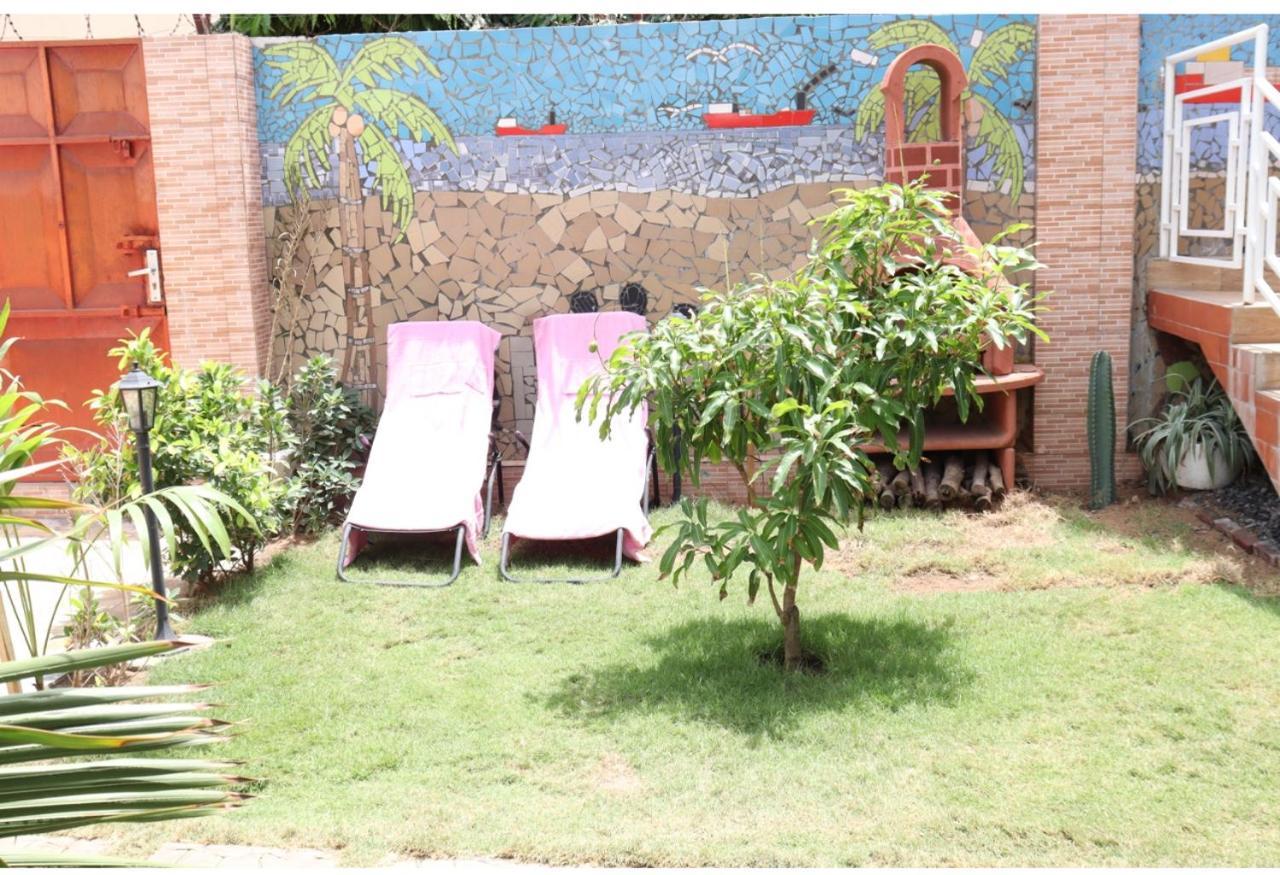 Appartement Altona Lomé Esterno foto